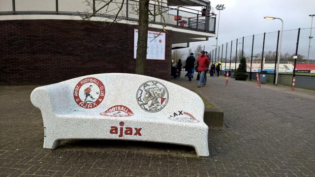 Ajax bank.jpg